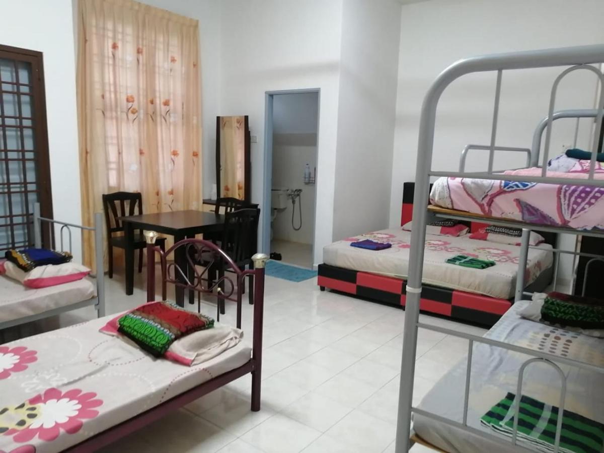 Joyfin Homestay Roomstay Muar Exterior foto